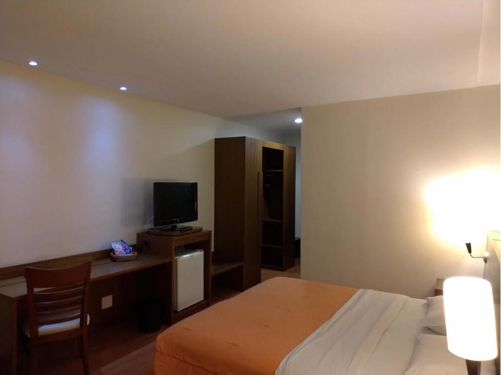 Master Plaza Hotel Barbacena Exterior photo